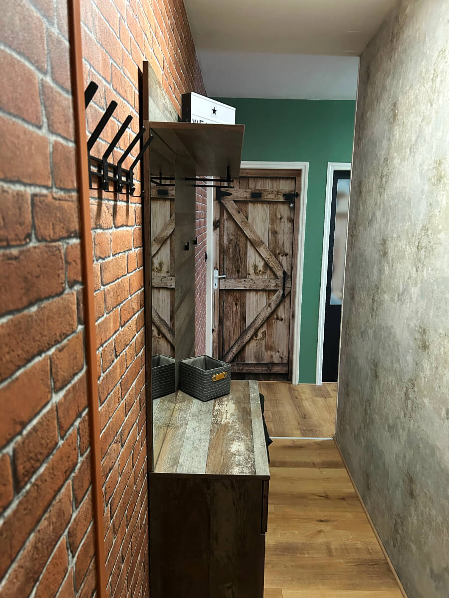 Entrée & Couloir | Logement Vue Château | Café du Château
