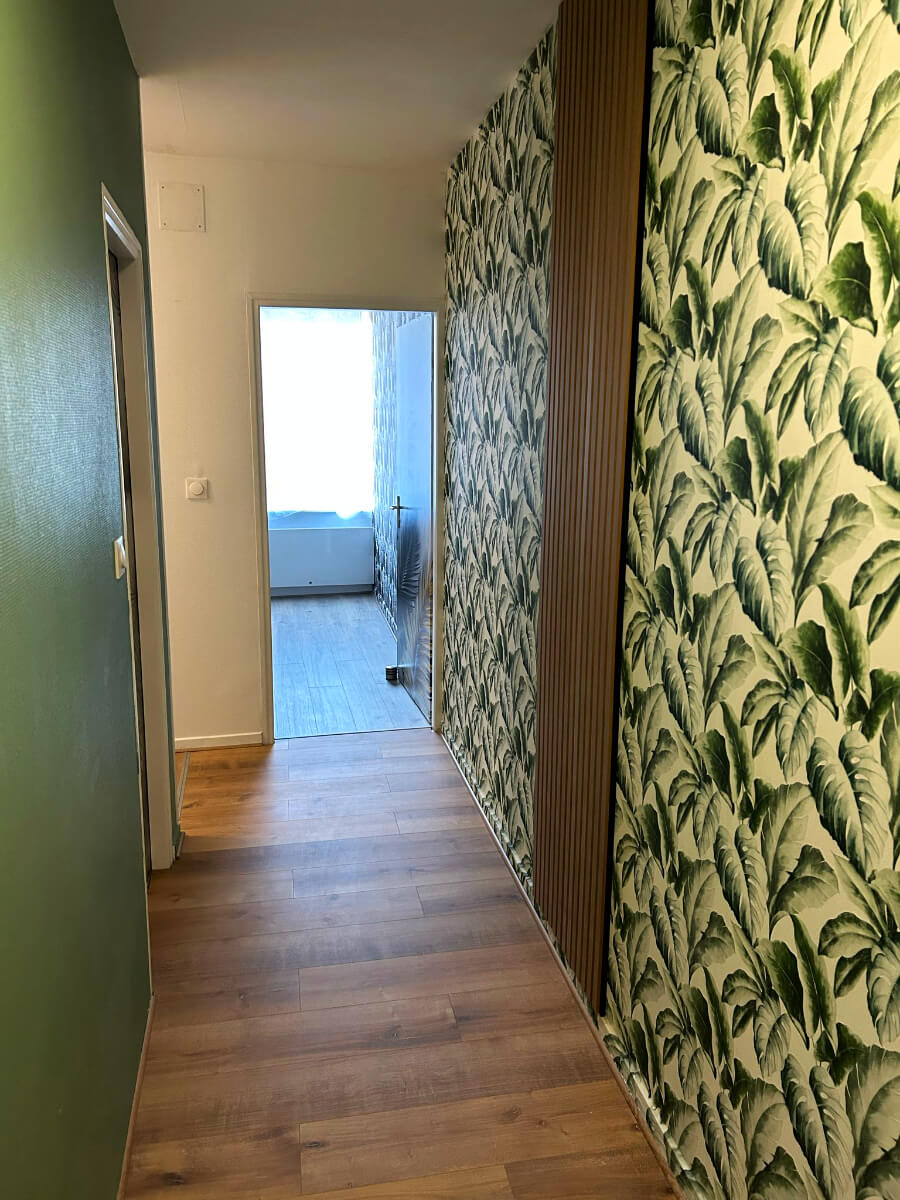 Entrée & Couloir | Logement Vue Château | Café du Château