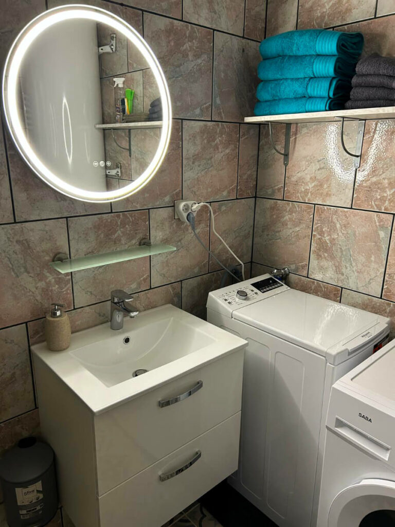 Salle d'eau | Logement Vue Château | Café du Château