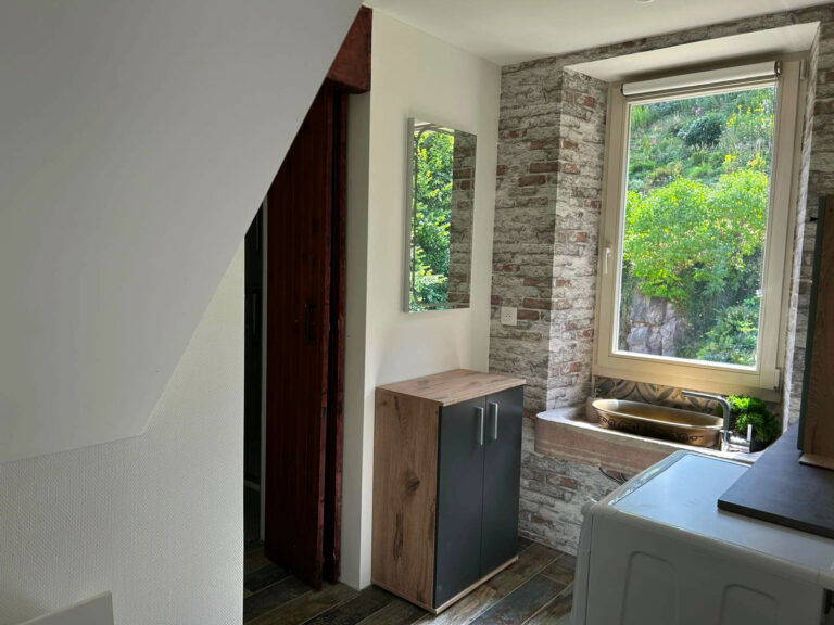 Bathroom | Jardin de la Princesse | Café du Château