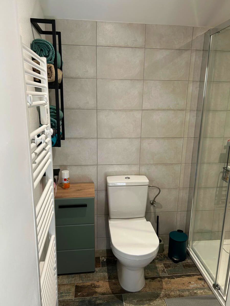 Bathroom | Jardin de la Princesse | Café du Château